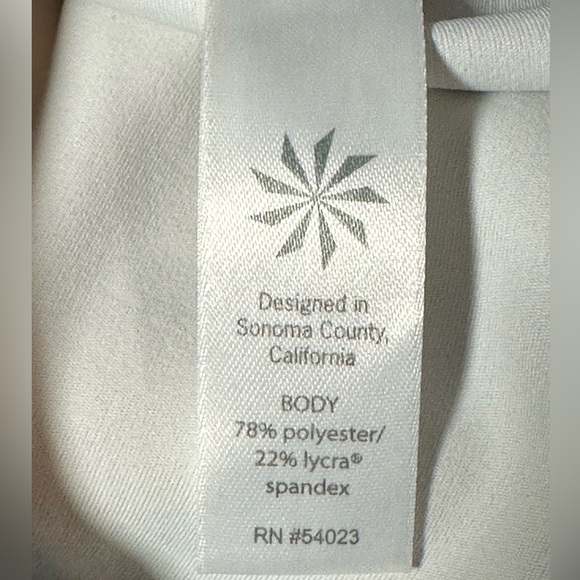 Athleta Colorburst Sonar Yoga/Running Leggings - Picture 7 of 7